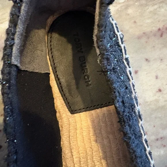 Tory Burch NIB Black Slip-Ons - Picture 4 of 7